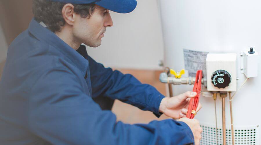 Local expert plumbing services in Avoca, IN